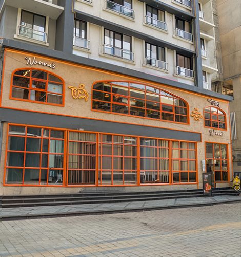 Borivali_facade.jpg